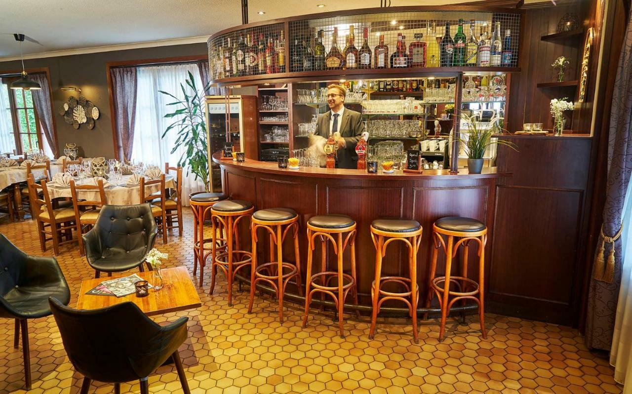Dc Hotel & Restaurant Brussels South Anderlecht Екстериор снимка